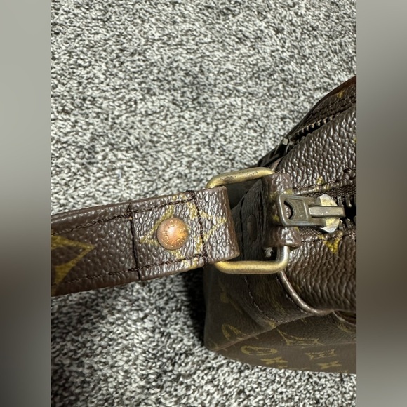 Louis Vuitton VINTAGE nile monogram purse - Picture 11 of 16